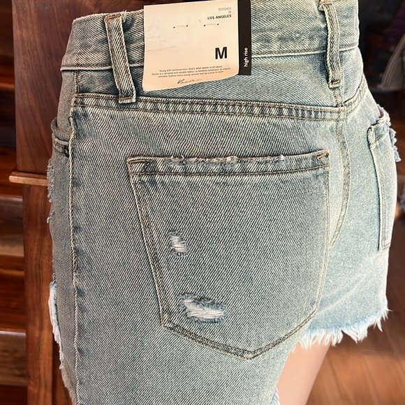KANCAN crossover button , high rise jean shorts - Picture 6 of 8